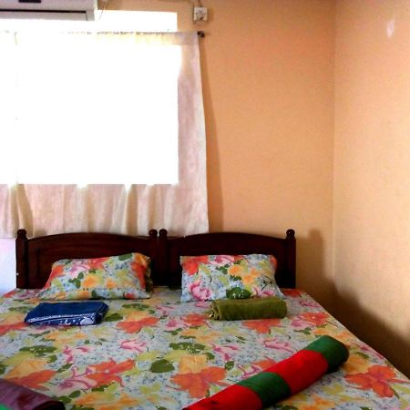 Randi Homestay In نيجومبو المظهر الخارجي الصورة
