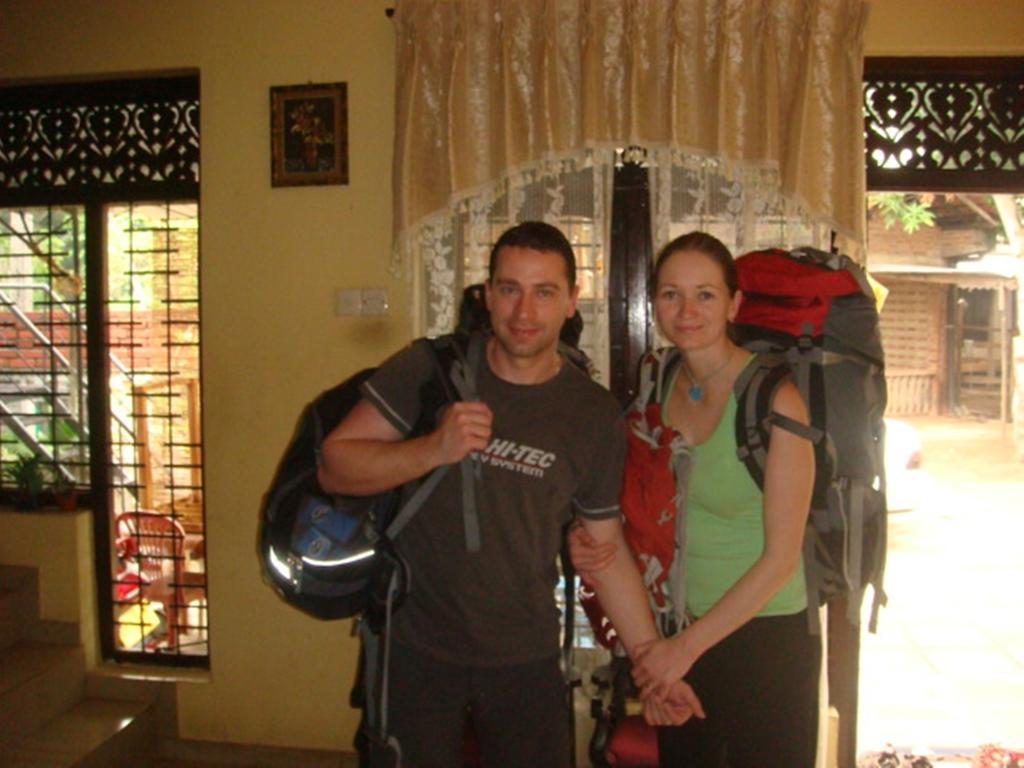 Randi Homestay In نيجومبو المظهر الخارجي الصورة
