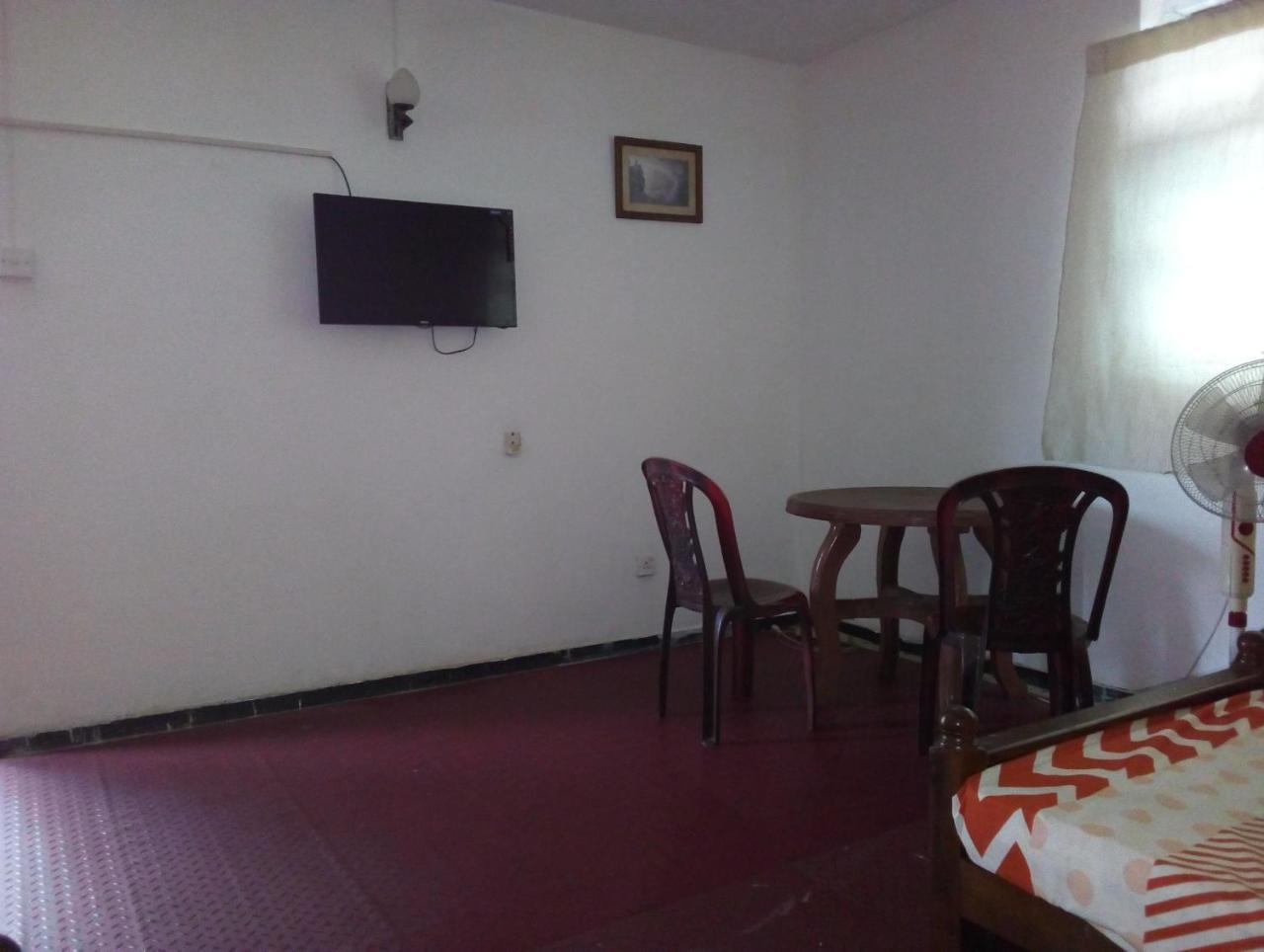 Randi Homestay In نيجومبو المظهر الخارجي الصورة