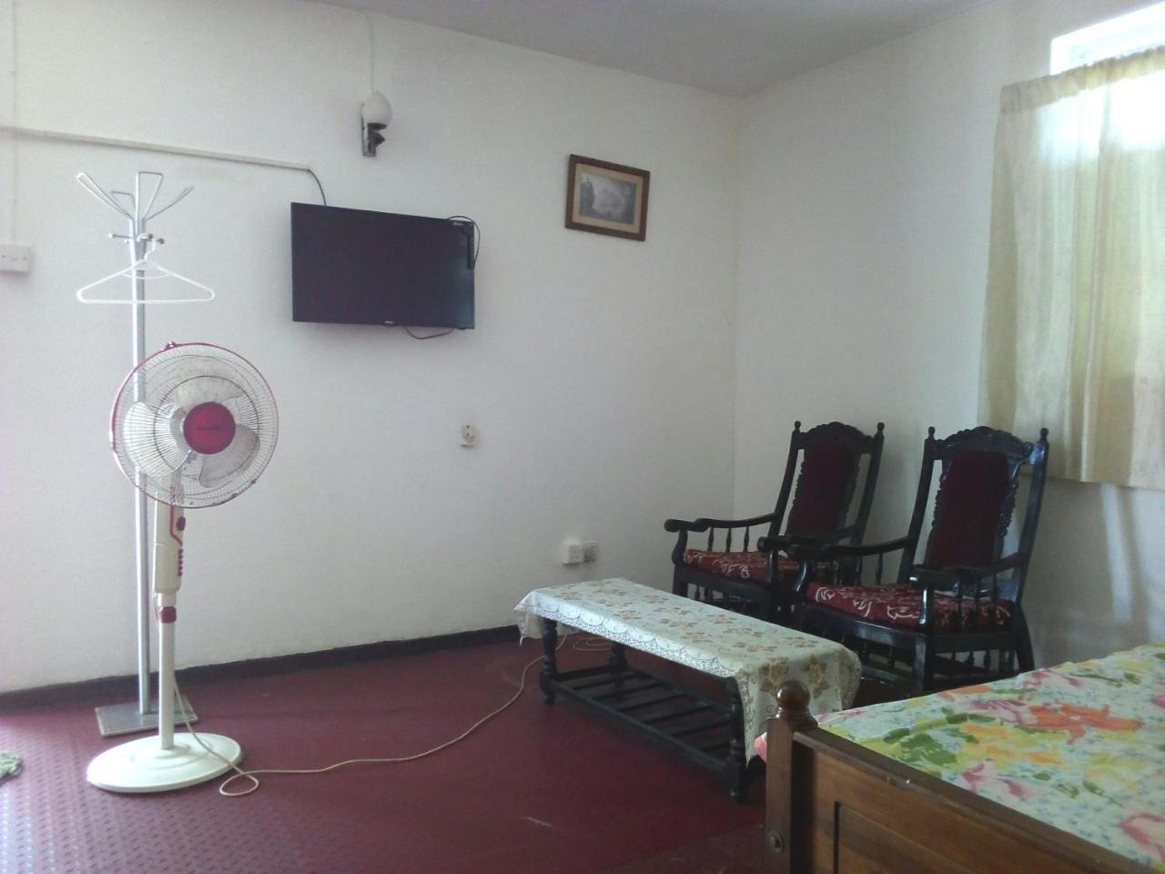 Randi Homestay In نيجومبو المظهر الخارجي الصورة